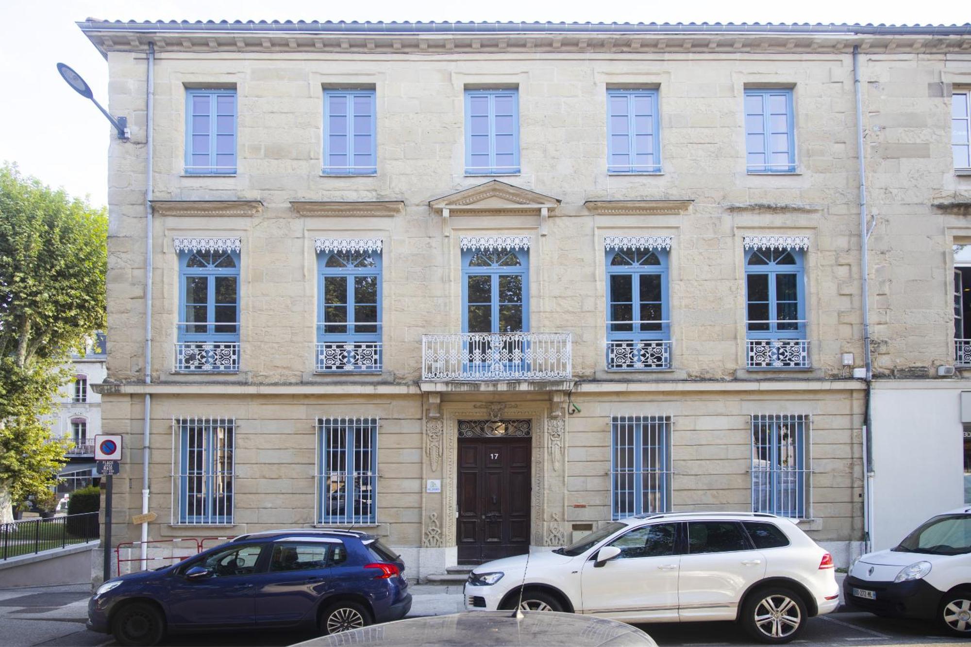Le Jules Appart'Hotel Romans-sur-Isère Exteriör bild